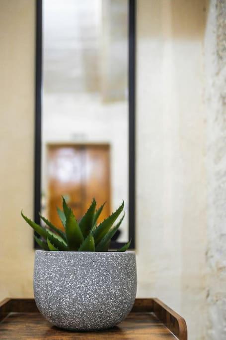 Chic, Stylish & Spacious Flat In Central La Valletta Esterno foto