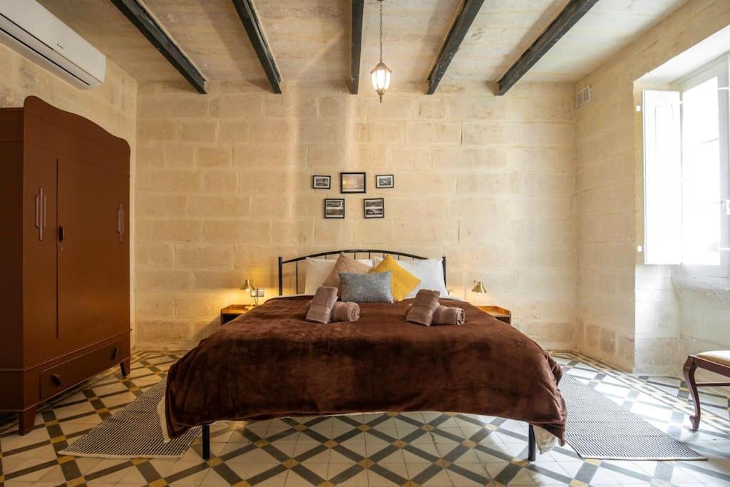 Chic, Stylish & Spacious Flat In Central La Valletta Esterno foto
