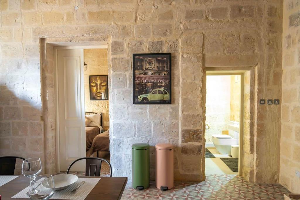 Chic, Stylish & Spacious Flat In Central La Valletta Esterno foto