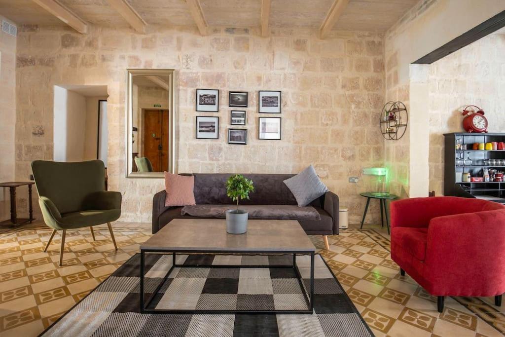 Chic, Stylish & Spacious Flat In Central La Valletta Esterno foto