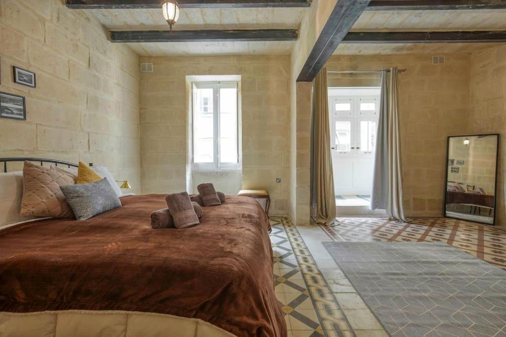 Chic, Stylish & Spacious Flat In Central La Valletta Esterno foto